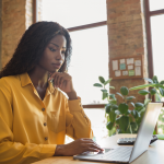 Quelle entreprise ouvrir en 2026 : Les secteurs d&rsquo;avenir pour ton side business révolutionnaire !